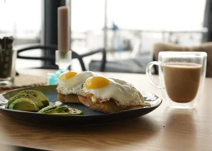 Hausboot Mit Motorboot Botel